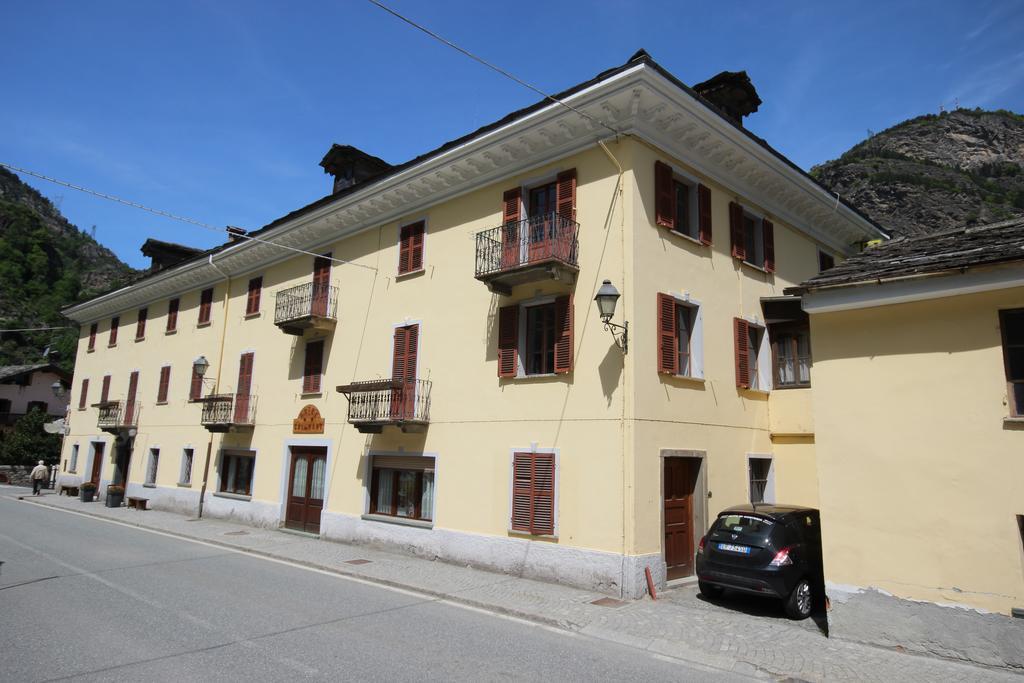 Hotel Col Du Mont Arvier Exterior foto